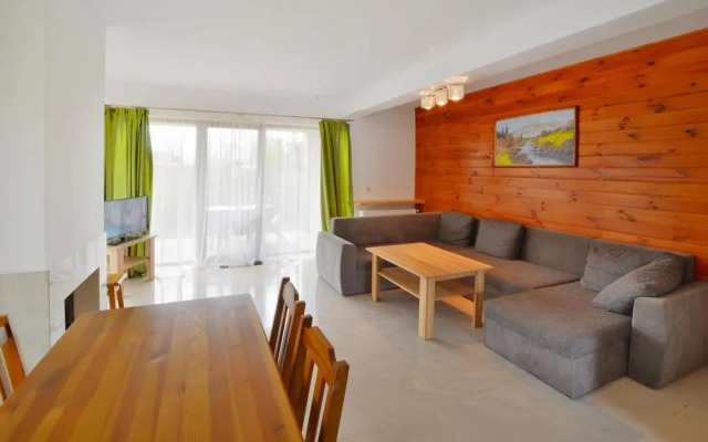 Comfortable Holiday Home With a Private Garden