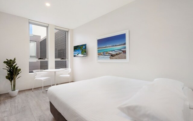 Bondi Beach Studios Suite 1