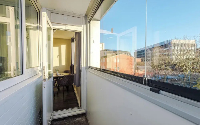 Modern 1 Bed - Close to City Centre