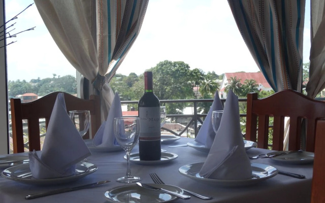 Hotel Casa Royale