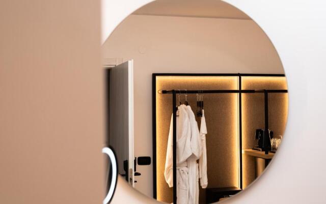 Neapolis 21 Suites, Premium Key Collection