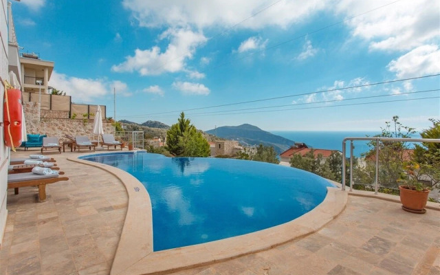 Villa Moana by Akdenizvillam