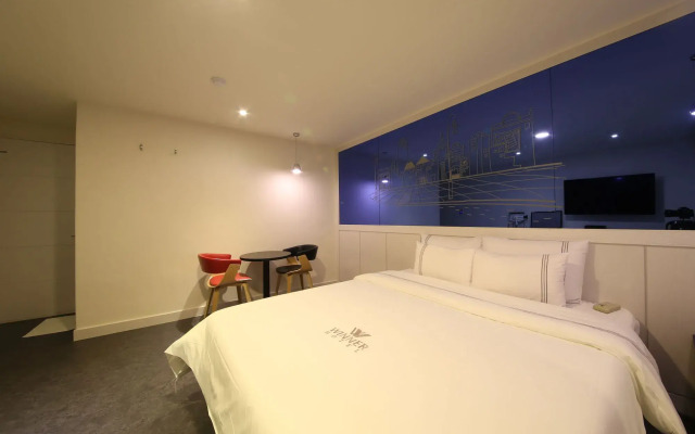 Winner Hotel