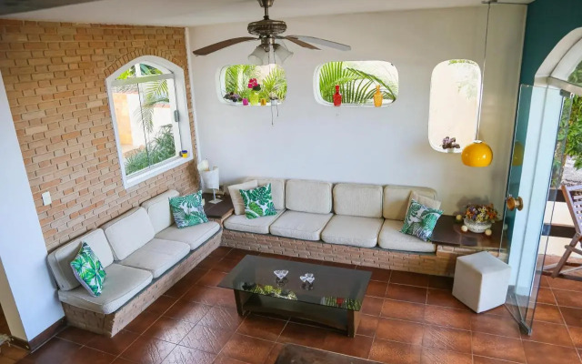 A casa da Cocanha, cond roteiro do sol