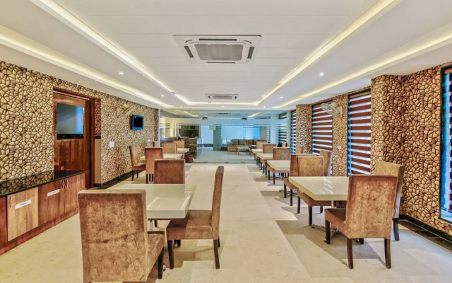 Treebo Trend Hotel Swiss