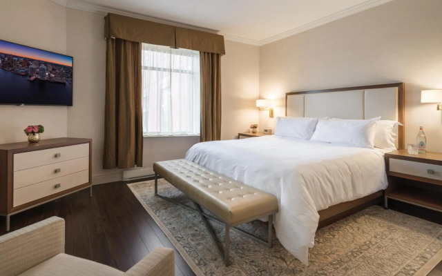 The Lord Nelson Hotel & Suites