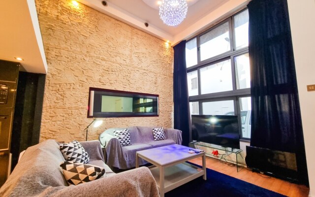 Luxury Saint Lazarus Apartment