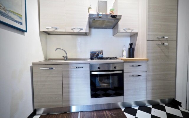 Comoda Casa degli Indoratori