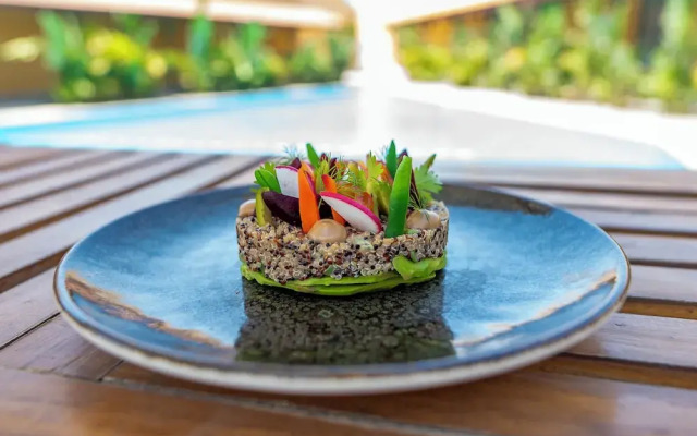 Maison Maxim De Lesseps