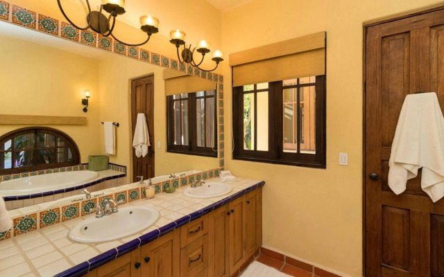 Casa Del Sol by Casago