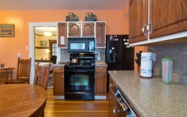 Victorian Condo