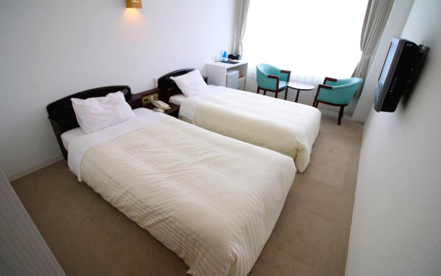 Lakeside Hot Spring Hotel Kunibiki