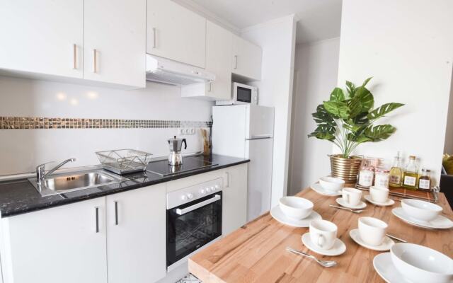 Letmalaga Sweet Family