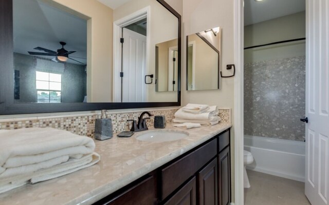 Pecan 3 Bedrooms 3 Bathrooms Home