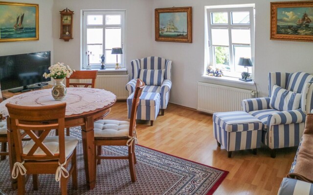 Awesome Apartment in Warnemünde With 2 Bedrooms