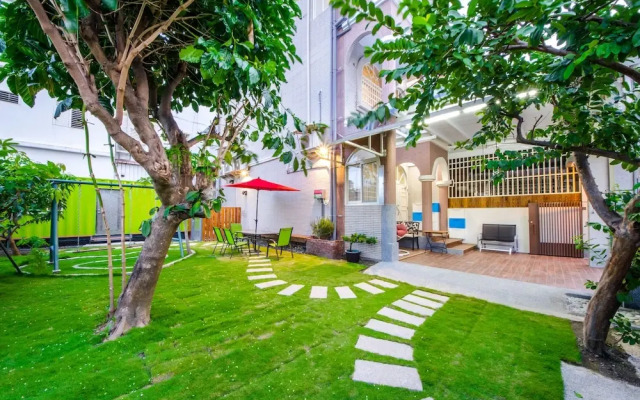 Chi's House