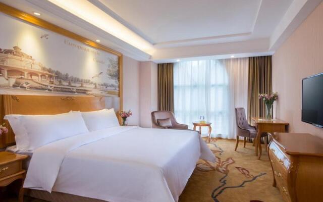 Vienna Hotel Shenzhen Luofang Branch