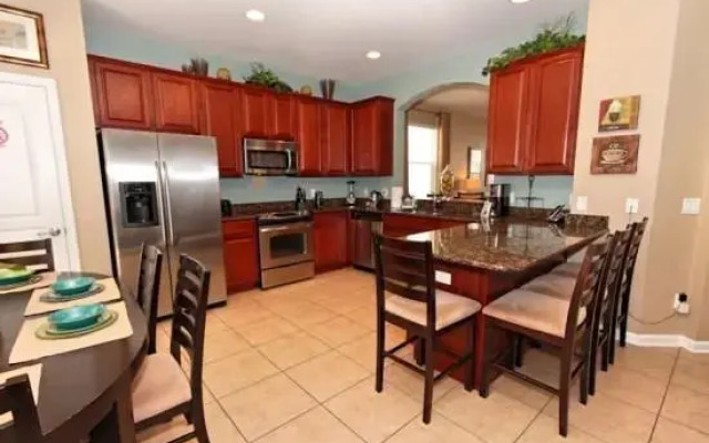 Magnificent Upscale Villa by Five Star Vacation Homes