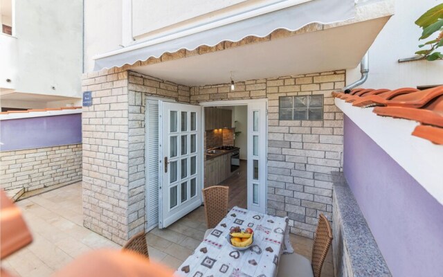 Beautiful Apartment in Barbariga With 1 Bedrooms and Wifi