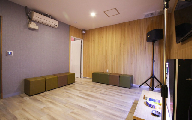 Daegu Gwangjang Koa Nana