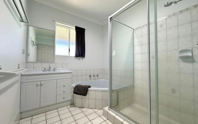 Cygnet Court 2 - Kalbarri, WA