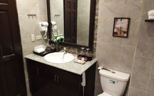 Venezia Suites Hotel Iloilo
