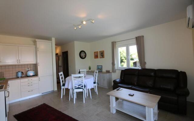 Apartment Soline Cove