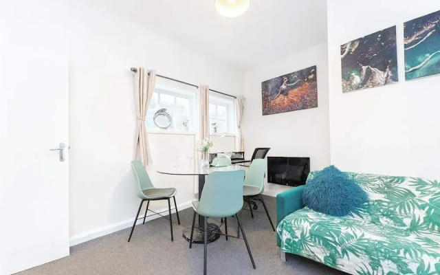 2 Bedroom Appartment