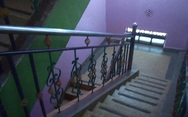 Waso Central Emporium Lodge