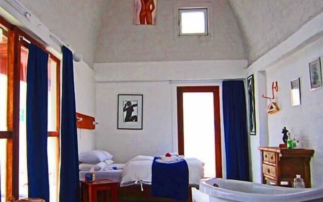 Alternative Space B & B