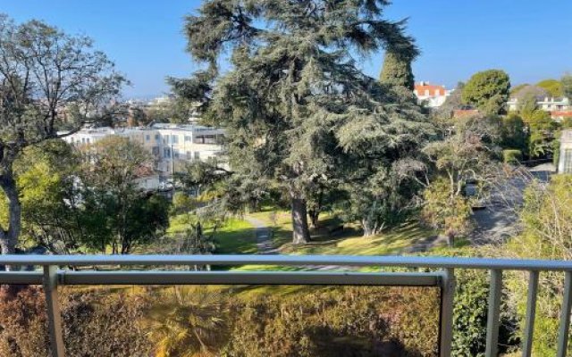 Bnb Renting Le Cèdre Spacious Studio In Cannes With A Balcony Wifi And Ac