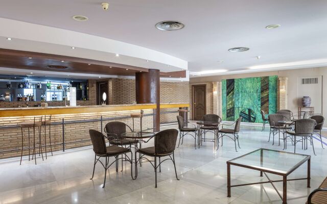 Hotel Macià Alfaros