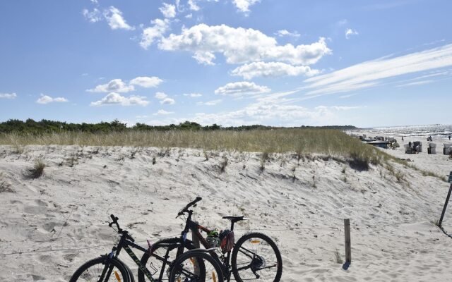 Luxurious Villa in Zingst With Parking