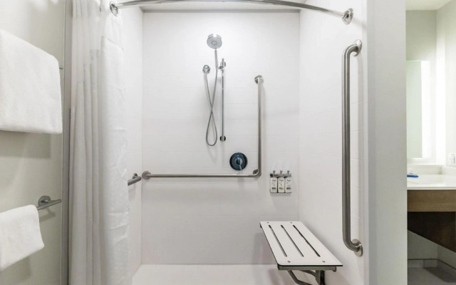 Holiday Inn Express Hotel & Suites Edmonton South by IHG