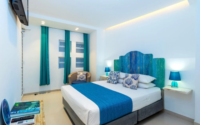 White Coral ApartaSuites