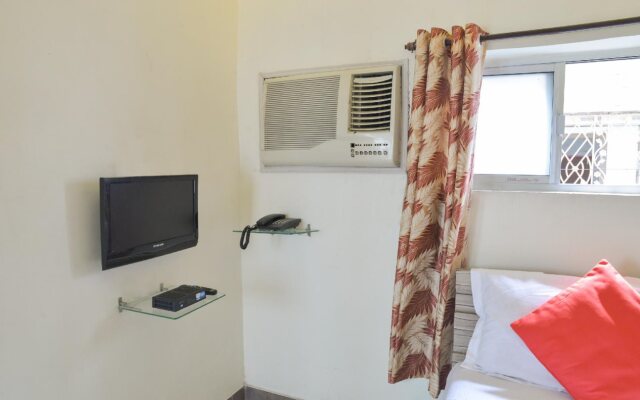 Airport Motel by OYO Rooms