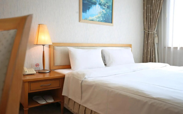 The Koos Hotel