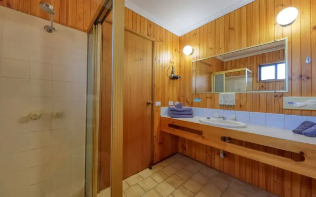 Country Roads Motor Inn Narrandera