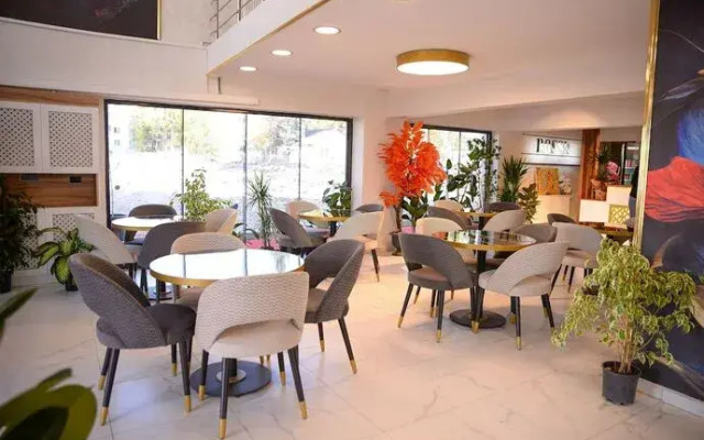 Bosss Business Suite Hotel