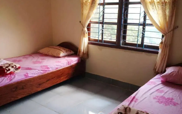 Sayphousaphong Hotel