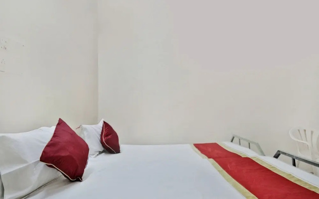 Shanthiniketan Homes by OYO Rooms