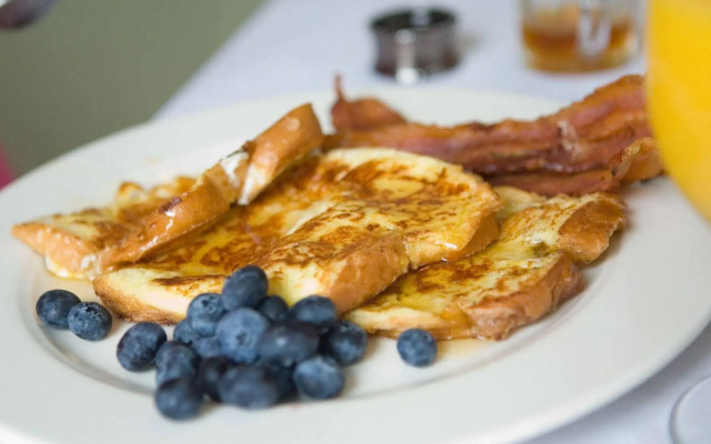 Red Clover Inn and Restaurant