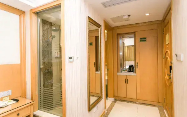 Vienna Hotel