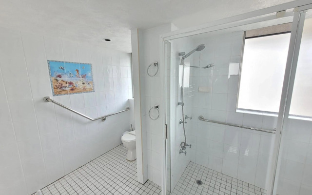 Surfers Chalet
