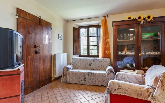 Scenic Holiday Home in Chianni With Swimming Pool