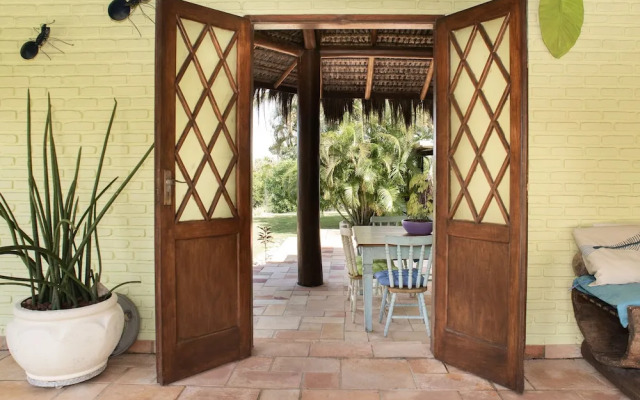 Suites Com Piscina Outeiro - Espelho