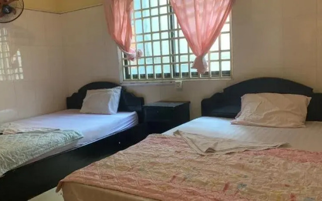 19 Happy Guesthouse Backpacker