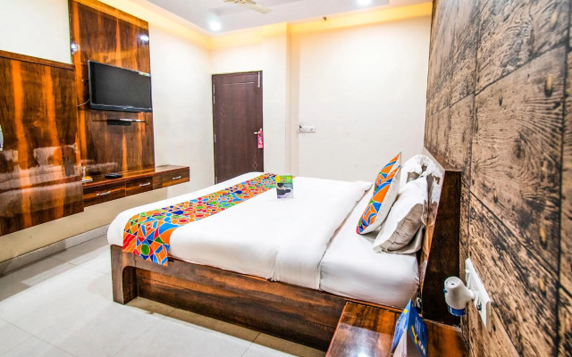 FabHotel Elysian Grand