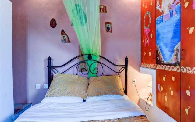 The Traditional Homes of Crete - Almond Tree Villas