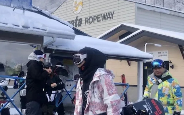 SnowHouse Memorie
